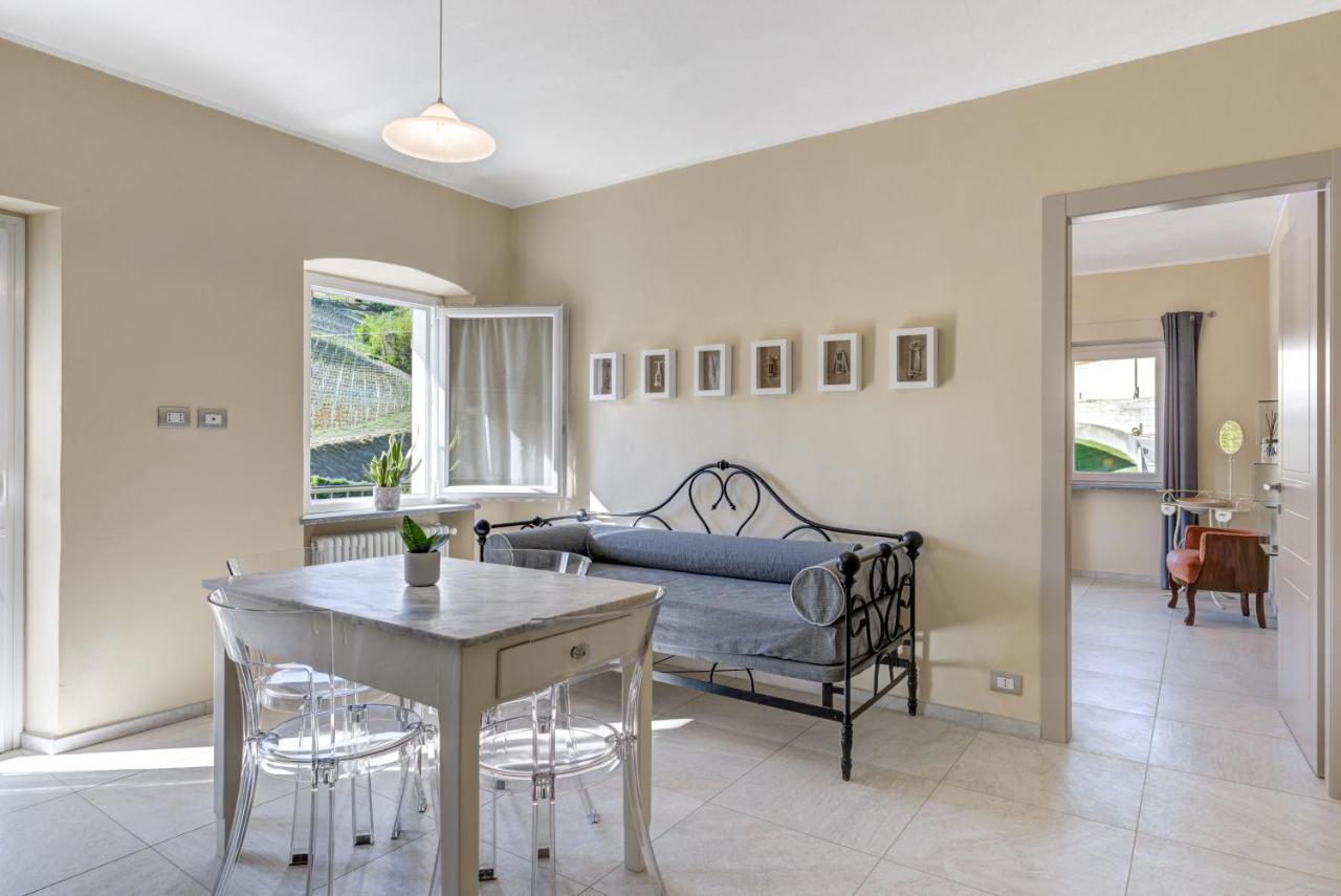 Ciabot Delle Aie - Barolo Appartement Buitenkant foto